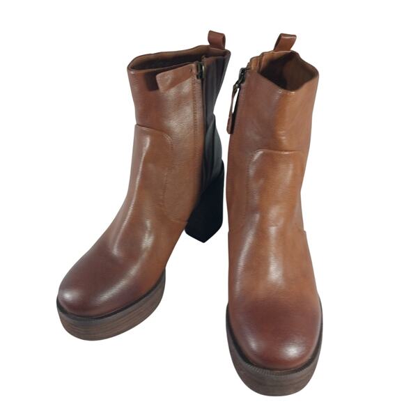 NWOT! ZODIAC! PECAN BROWN GENUINE LEATHER ULTRA CHUNKY HEEL ANKLE BOOTS! SZ 8.5M - Picture 3 of 11